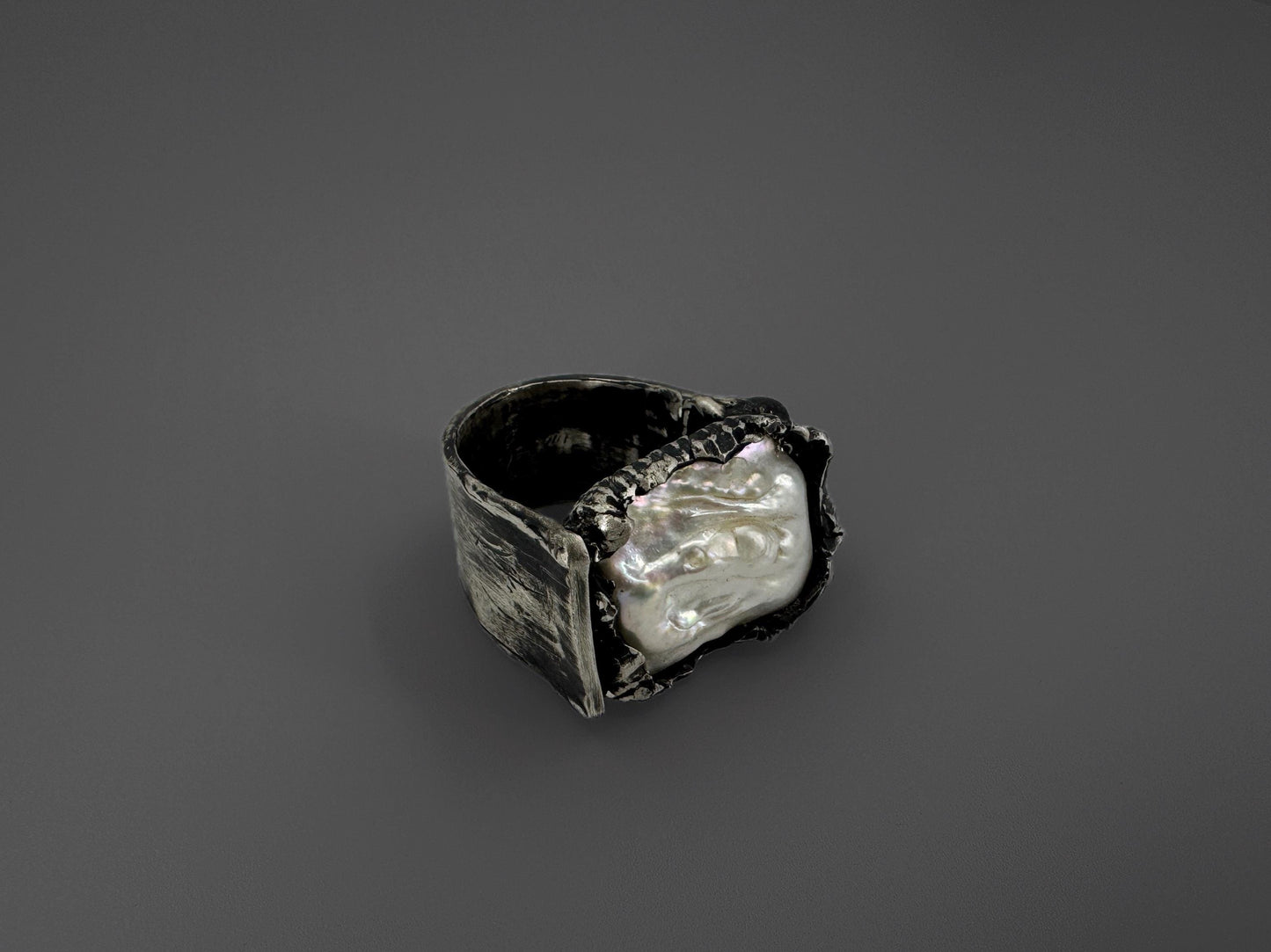 Large Pearl Silver Ring