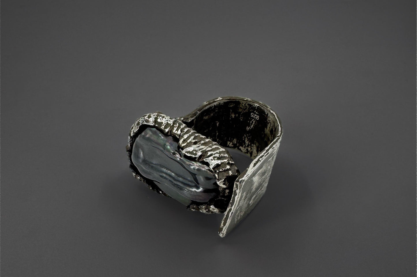 Dark Pearl Ring