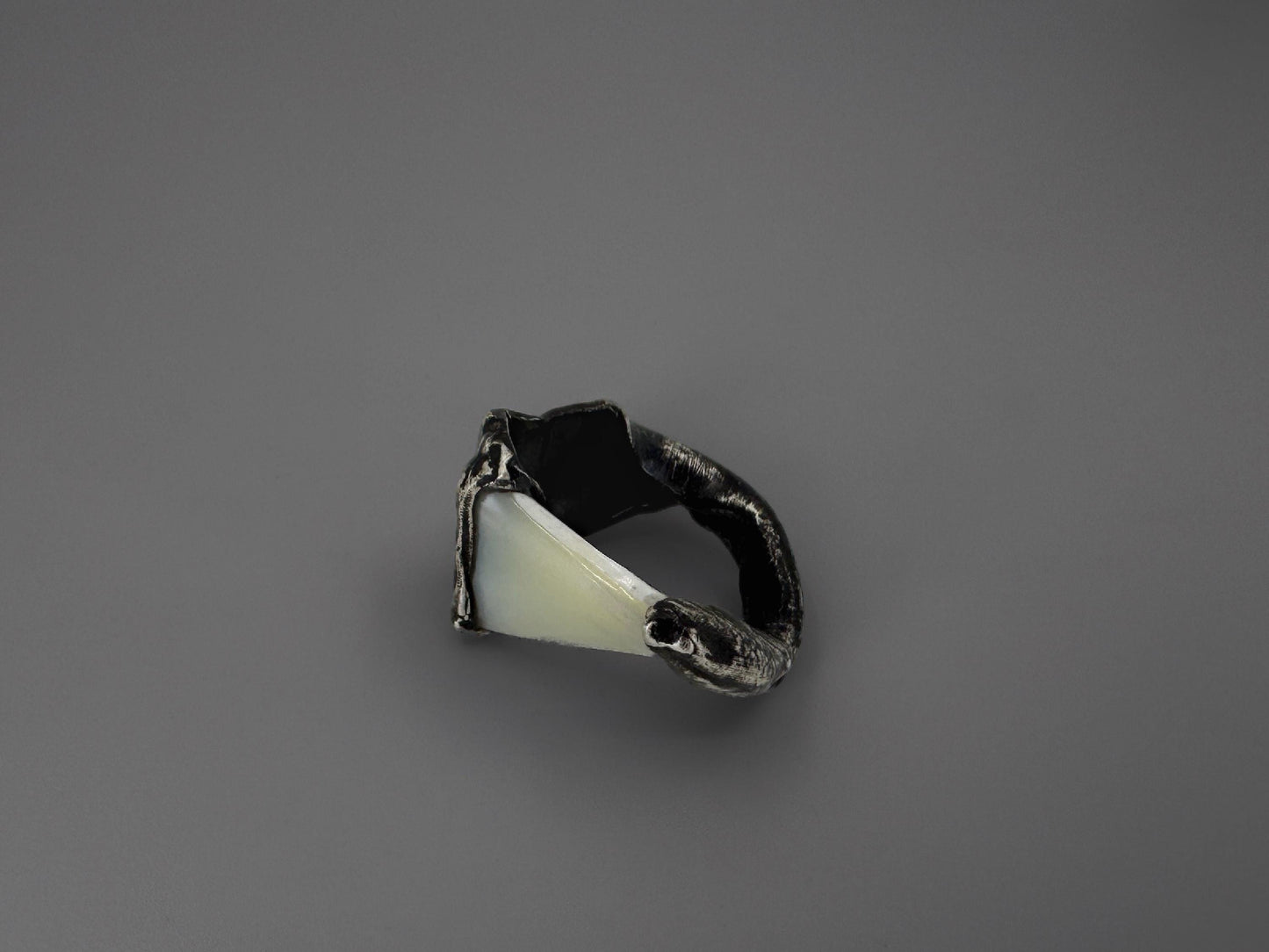 White Mother Of Pearl Ring