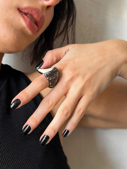 White Mother Of Pearl Ring